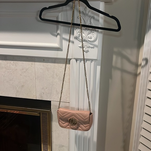 Gucci Pink Quilted Leather Shoulder Bag - Picture 2 of 3